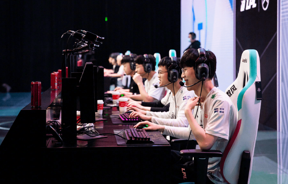 华体会体育-关于V5血洗IG，Huni送出助攻的信息